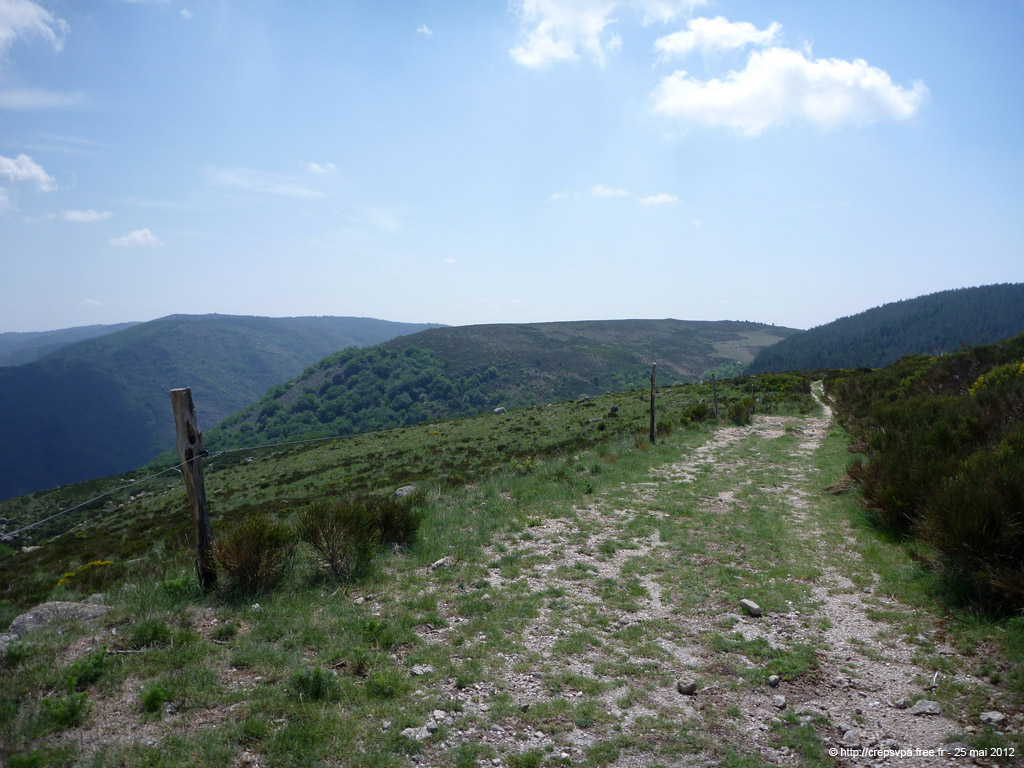 20120525_220